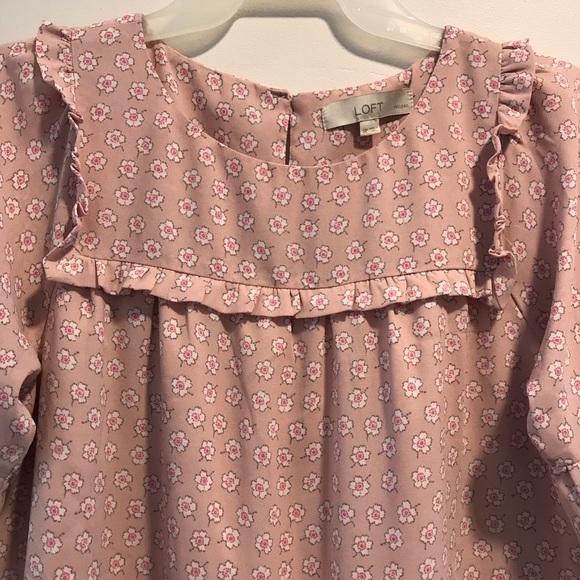 LOFT flower top - Picture 3 of 5